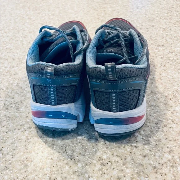 Ryka Inspire Women's Running
Shoes Gray/Pink/Blue - Size 8 - Picture 2 of 5